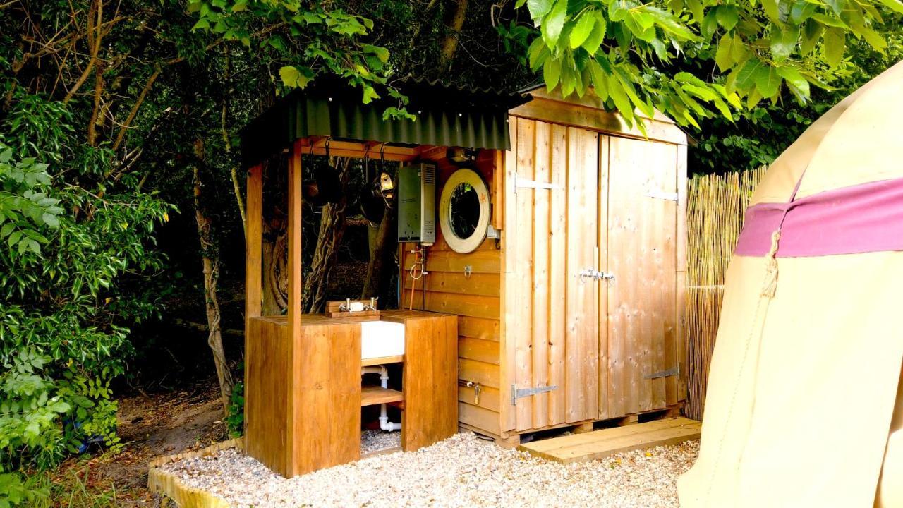 The Yurt At Worcesters Farm كانتربيري المظهر الخارجي الصورة